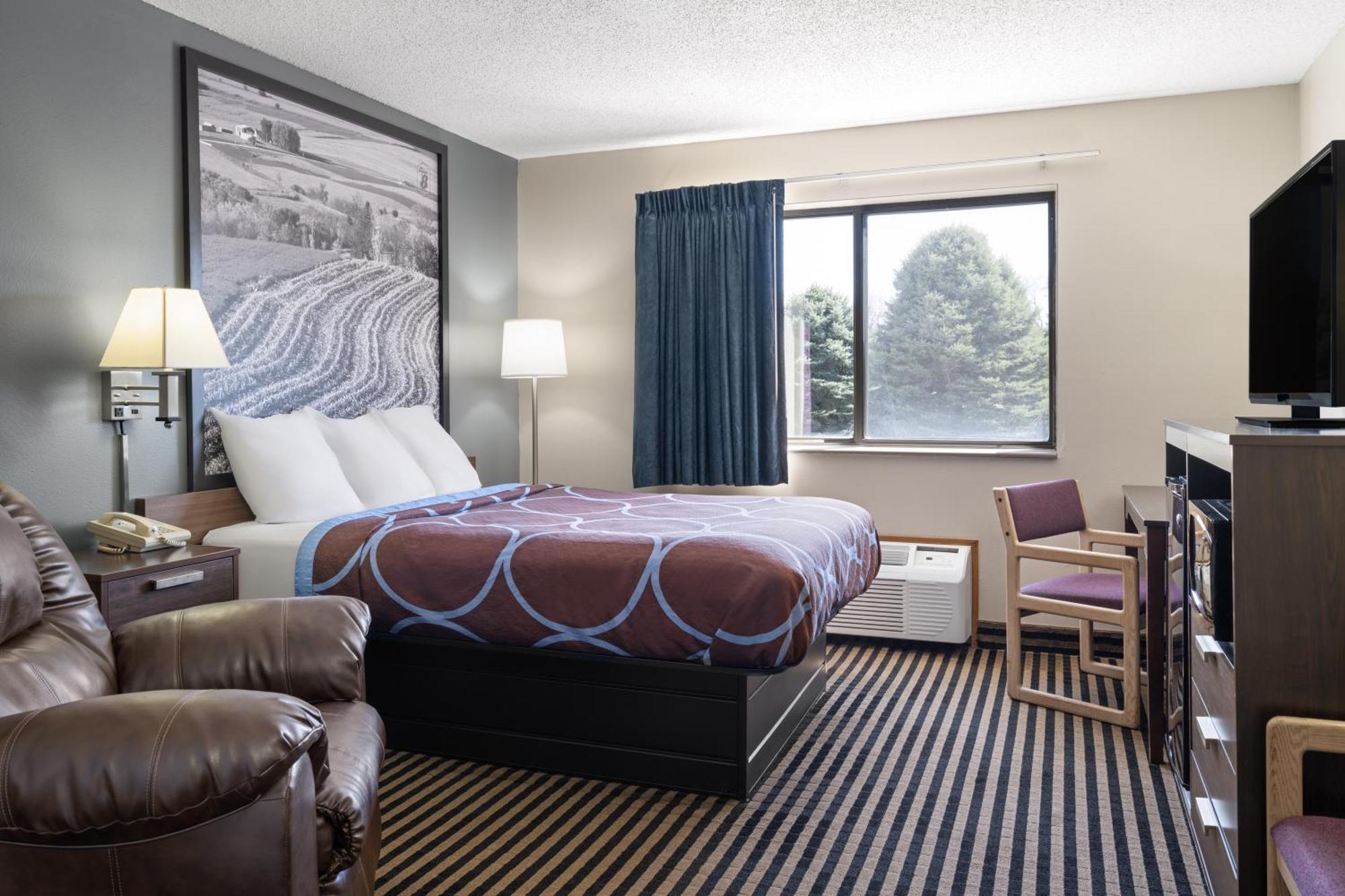 Hotel Super 8 By Wyndham Humboldt Exteriér fotografie